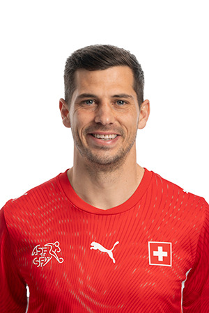 	Remo Freuler 	